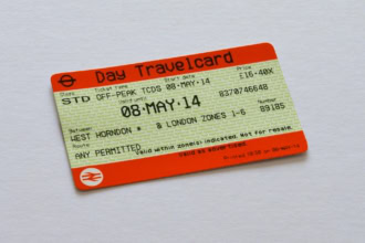 A UK National Rail Day Travelcard for off-peak travel between West Horndon and London Zones 1โ6.