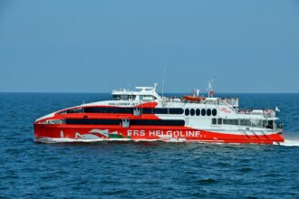 FRS Helgoline Halunder Jet high-speed ferry at sea