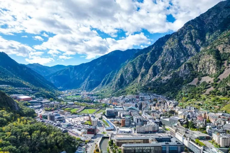 Barcelona to Andorra: Bus, Car & Travel Guide (2026)