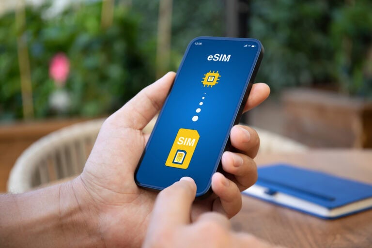 Saily eSIM Review 2026: Global Data, Ultra Plans & Travel Perks