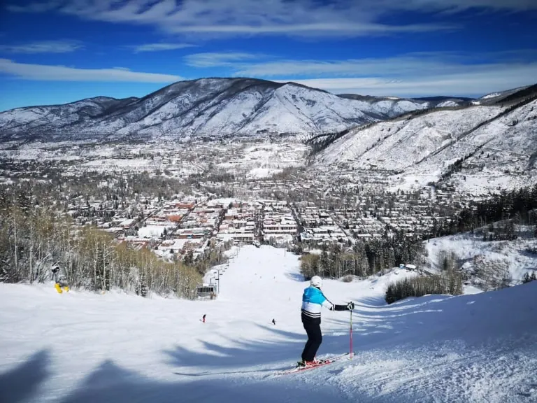Ski & Snowboard in North America Guide: USA & Canada Resorts, Season & Costs