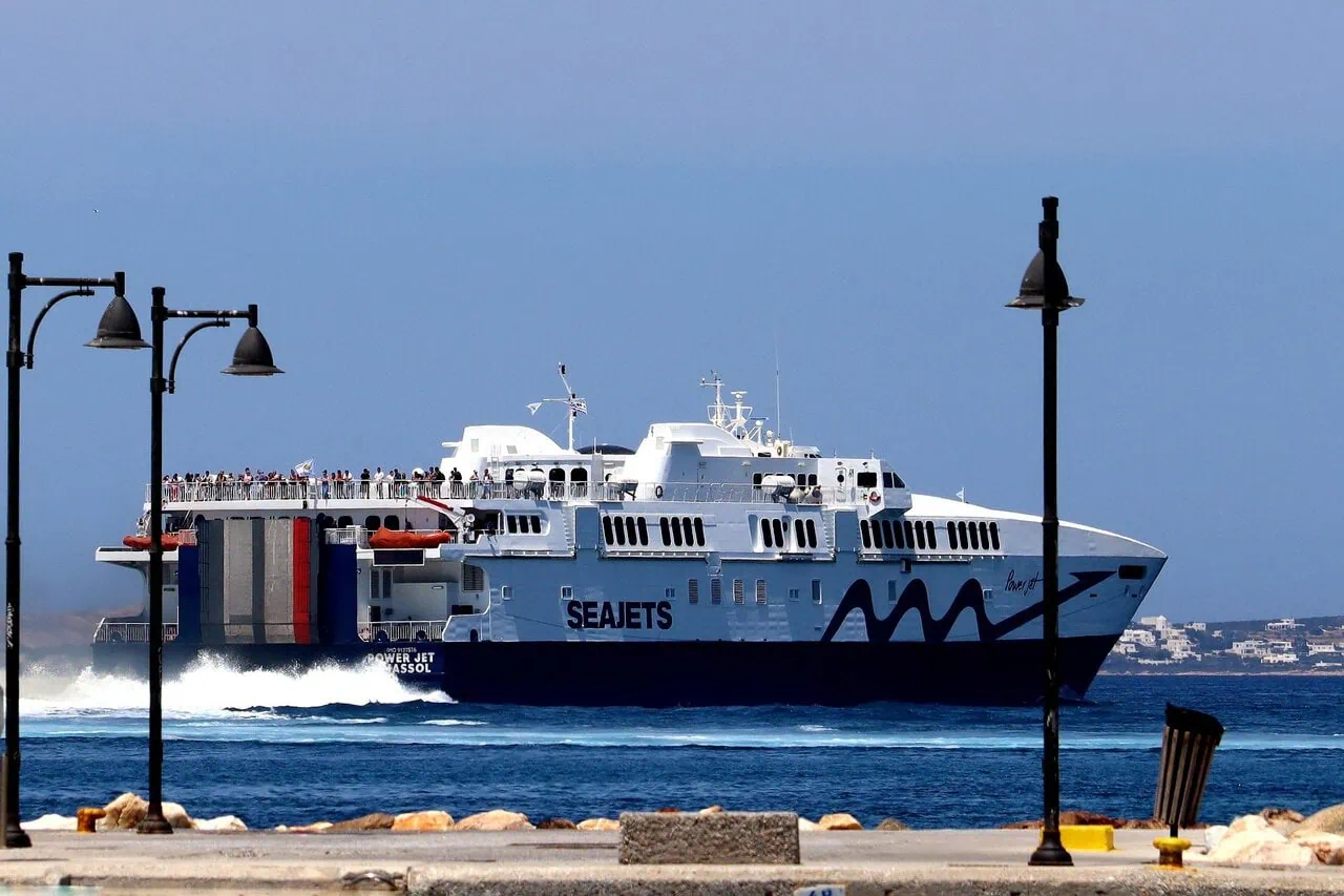 SeaJets high-speed ferry Athens to Mykonos route