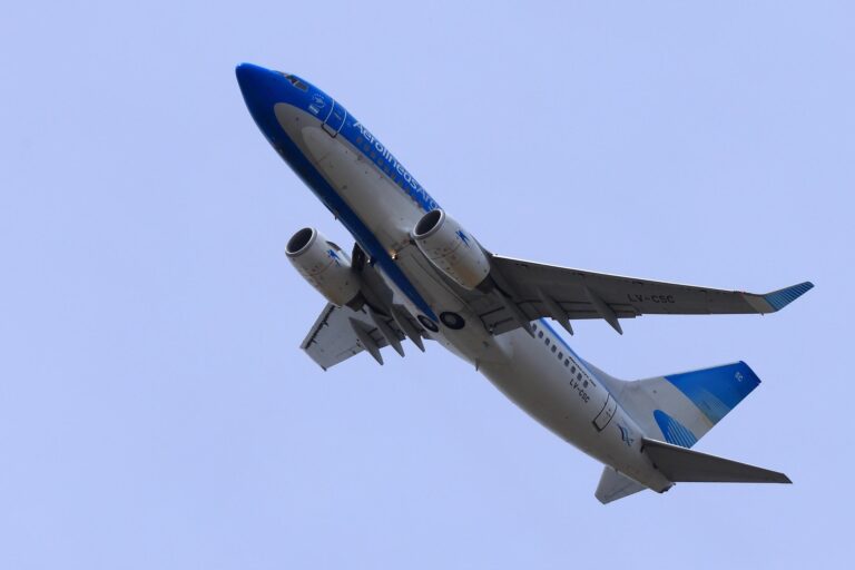 Buenos Aires Airport to City Centre: Transfers, Taxi, Uber & Bus Guide