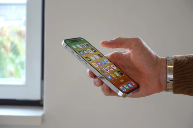 Holafly eSIM Review: Plans, Prices, Coverage & Travel Tips