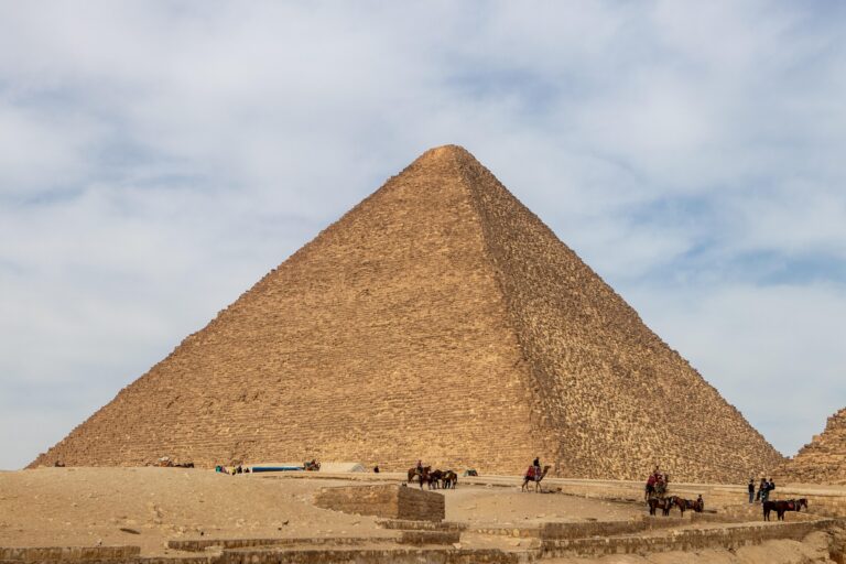 Hurghada to Pyramids Extreme Day Trip 2026: Is It Worth It?