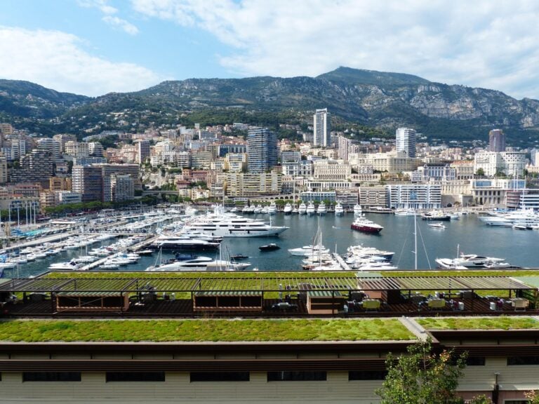 Cannes to Monaco Ferry: Scenic Riviera Day Trip Guide