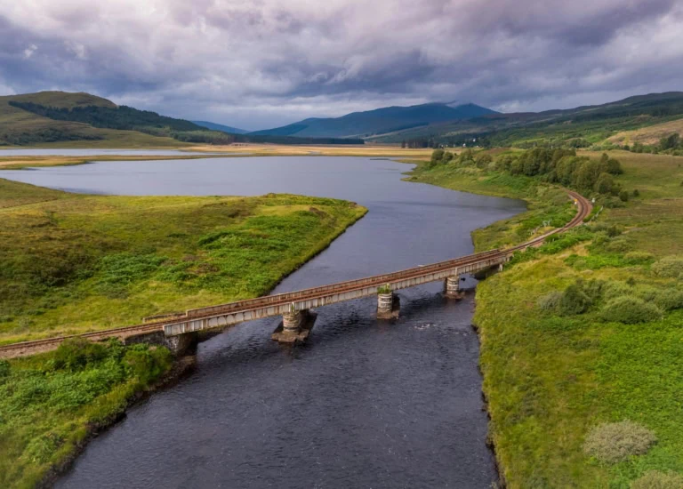 ScotRail Guide: Routes, Scenic Lines, Sleeper & App Tips