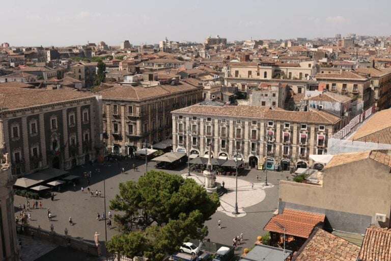 Catania Airport Transfers: Best Ways to Reach the City & Sicily