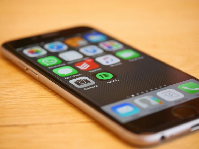 SimOptions Review: Compare Travel eSIMs and SIM Cards