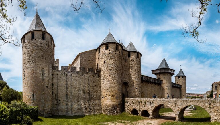 UNESCO Carcassonne Guide: Fortress Walls, History and Heritage