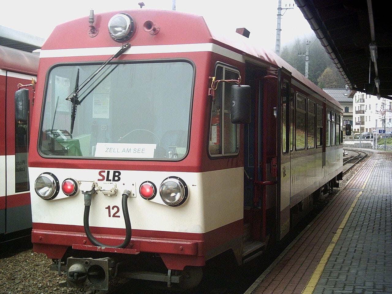 Regional train at Zell am See station, one of the key gateways to Salzburg's ski resorts.