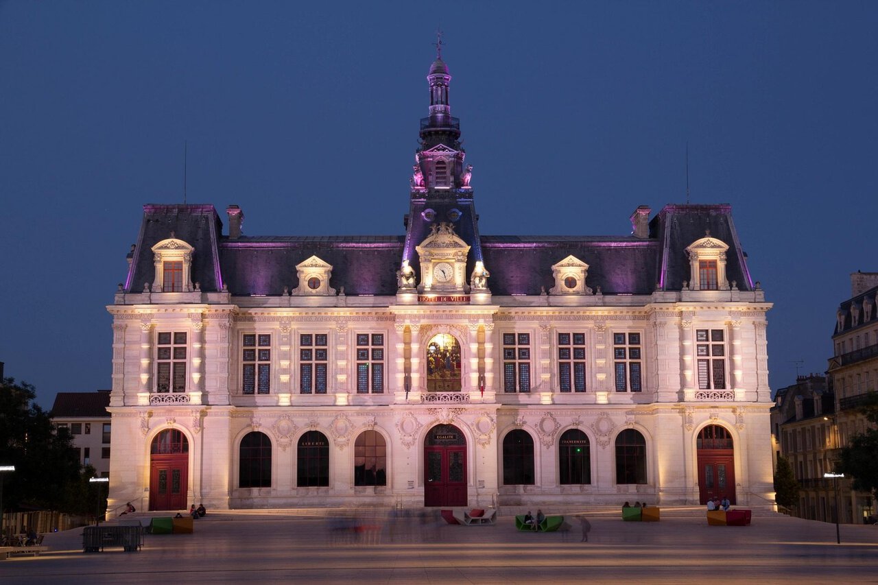 Poitiers Town Hall featured in the Poitiers Airport Transfers Guide.