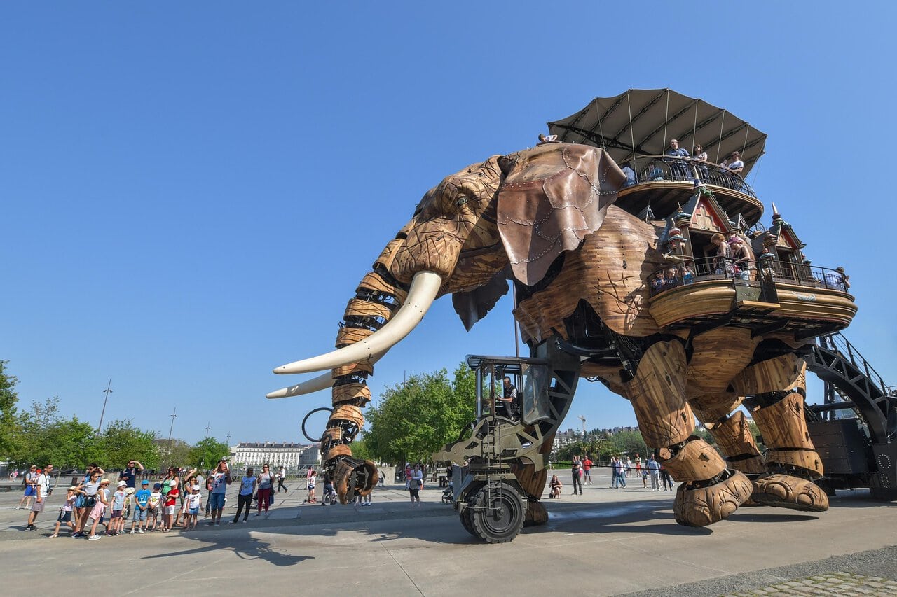 The famous mechanical Grand Elephant at Les Machines de l'Île in Nantes, France.