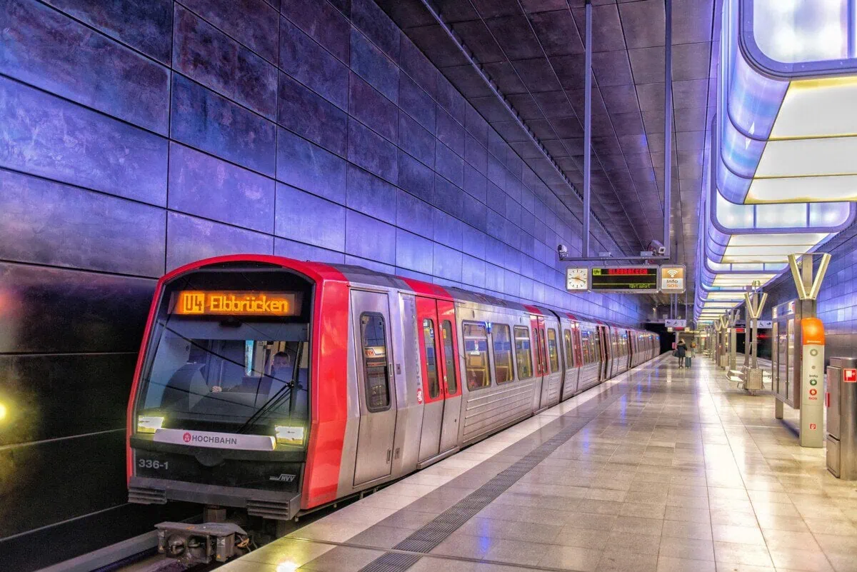 Hamburg U-Bahn train at an underground station