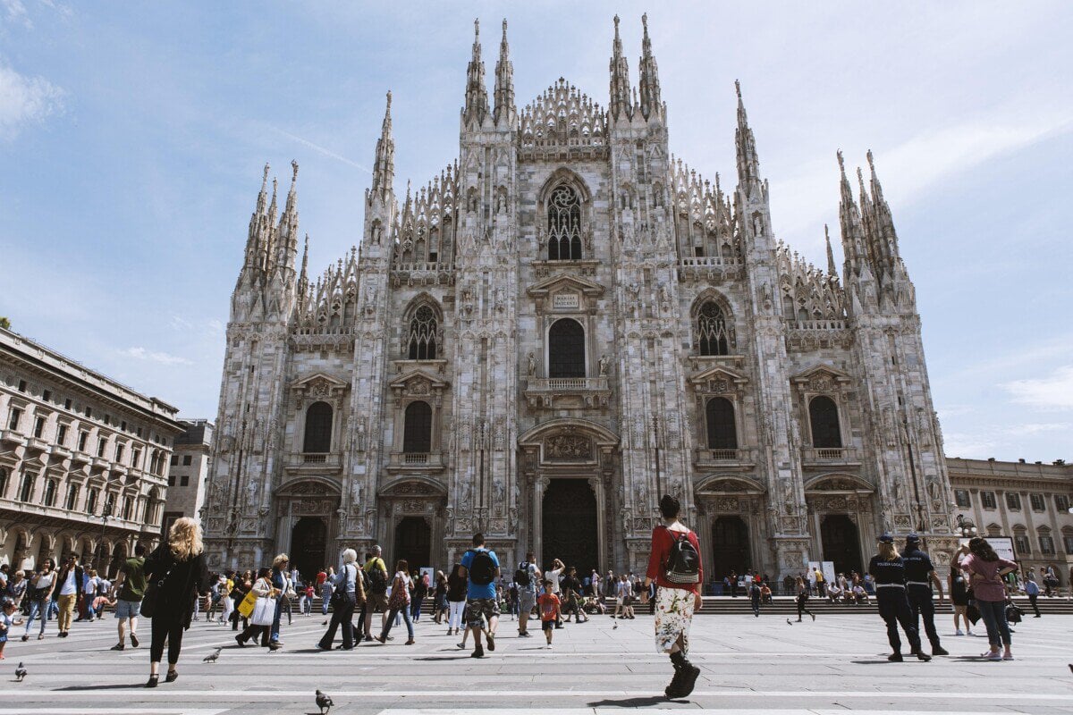 Duomo di Milano cathedral and Piazza del Duomo in central Milan