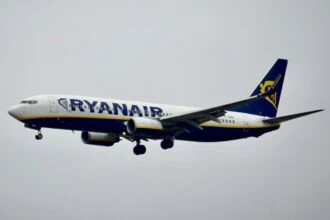 Ryanair aircraft approaching Paris Beauvais Airport